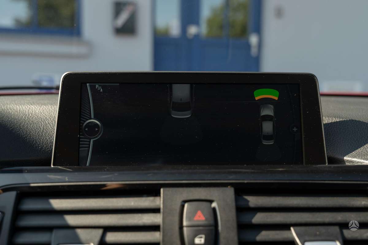 BMW 320, 2.0 l., sedanas