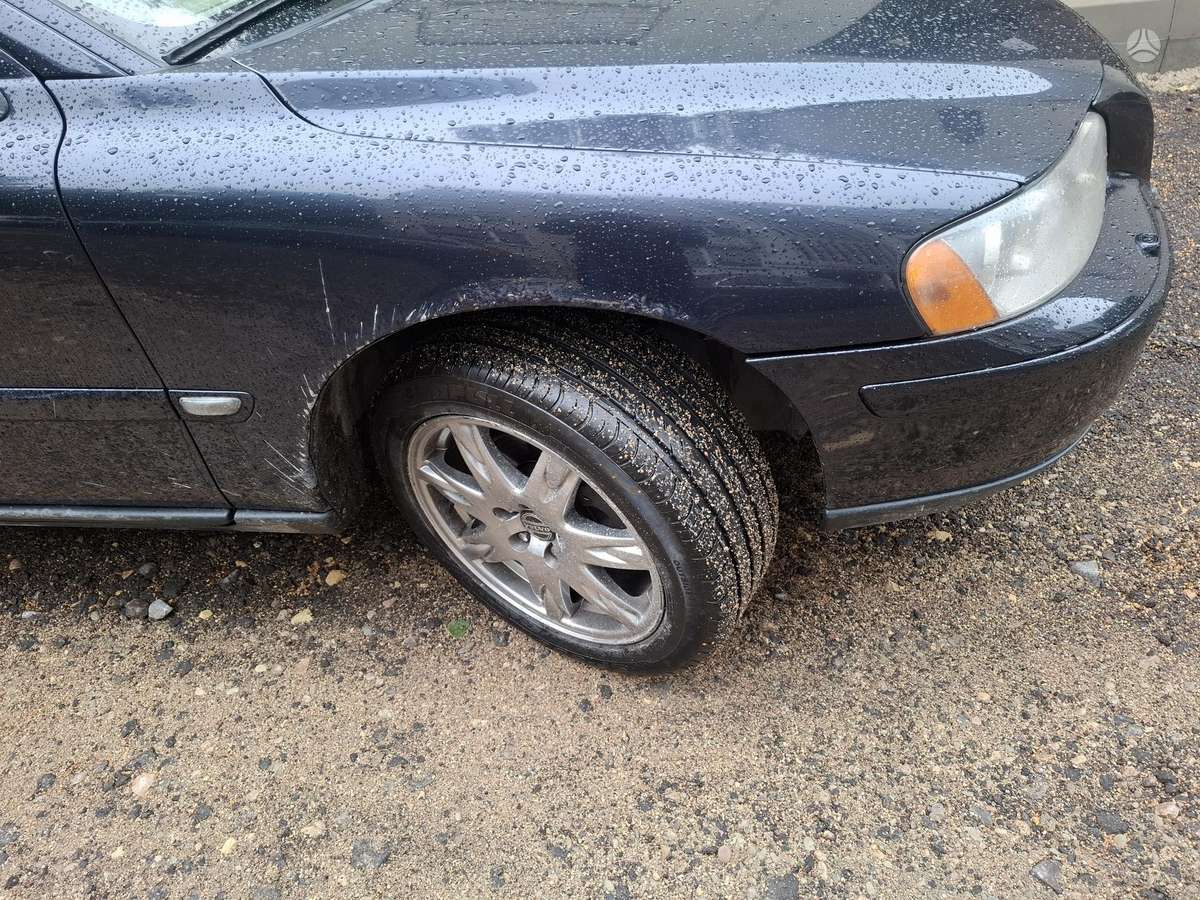 Volvo V70, 2.4 l., universalas