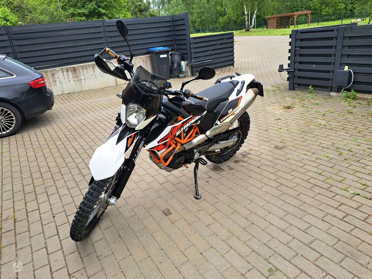 KTM Enduro 690cc, enduro / adventure