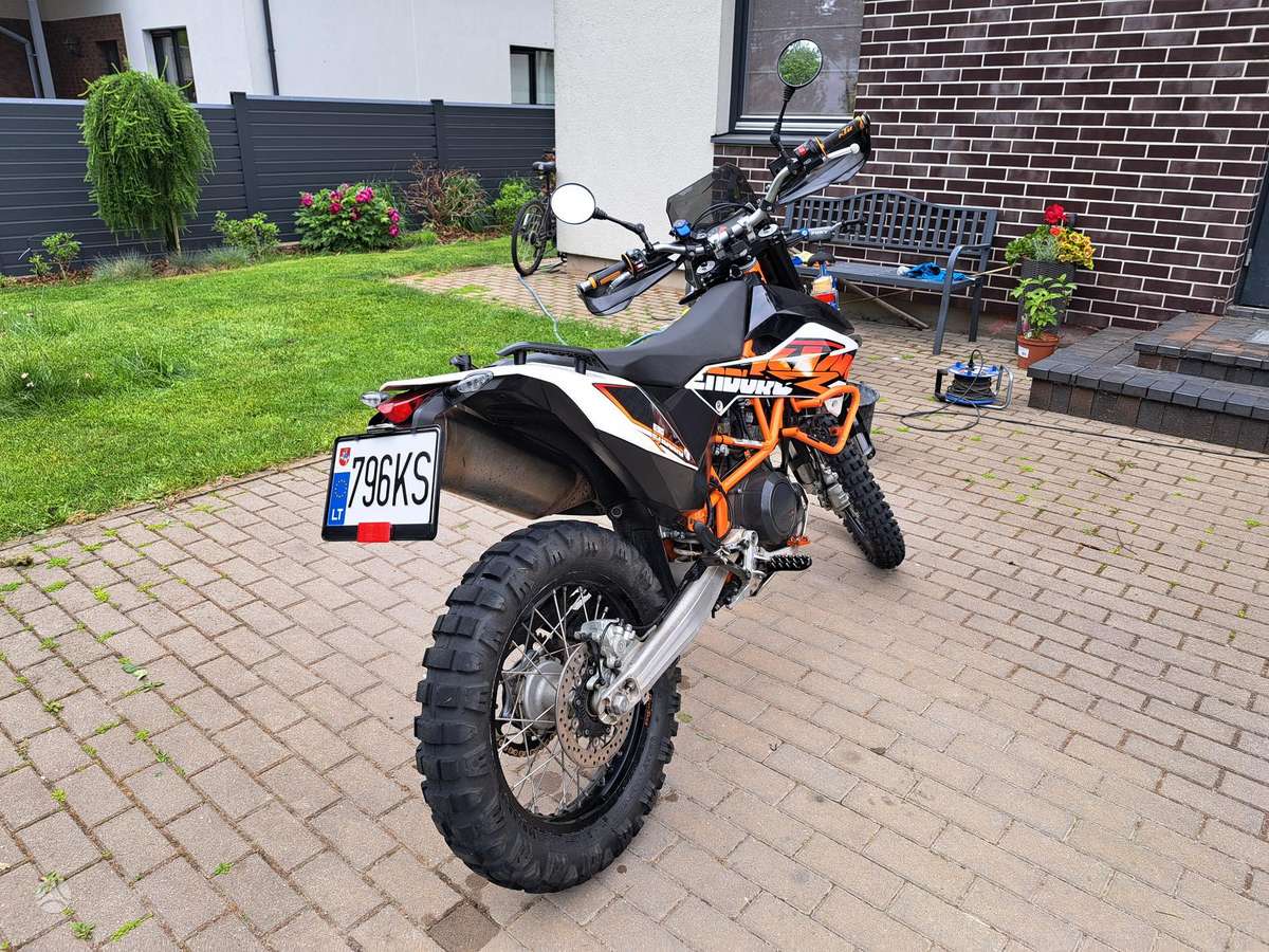 KTM Enduro 690cc, enduro / adventure