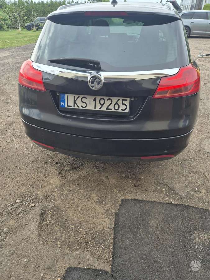 Opel Insignia, 2.0 l., Универсал