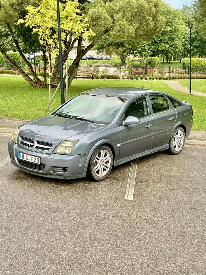 Opel Vectra, 2.2 l., hatchback