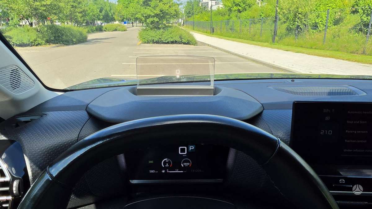 Citroen C4, 1.5 l., hatchback