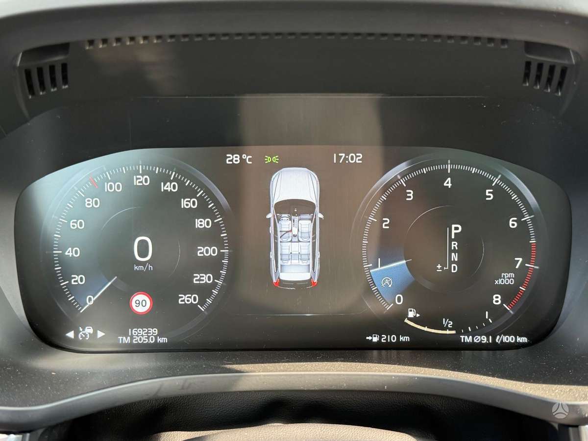 Volvo XC60 - 9