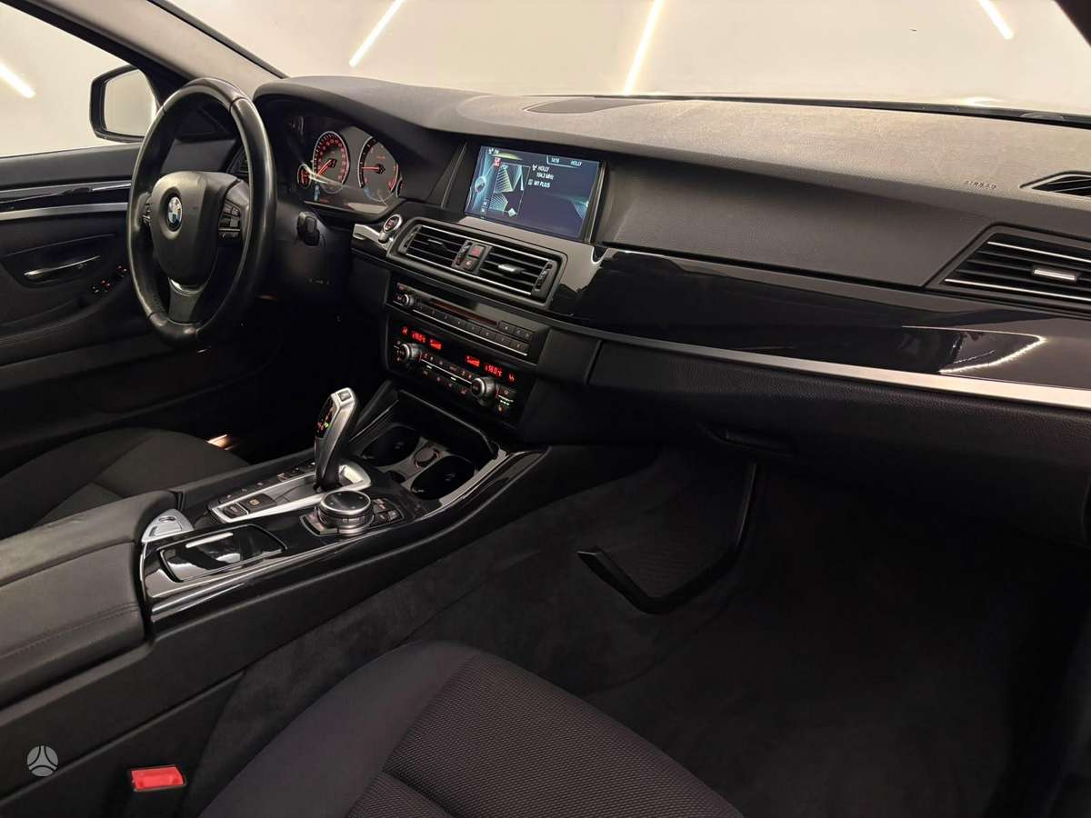 BMW 525, 2.0 l., wagon