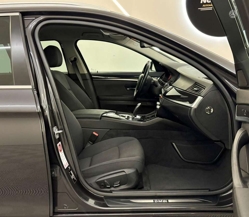 BMW 525, 2.0 l., wagon