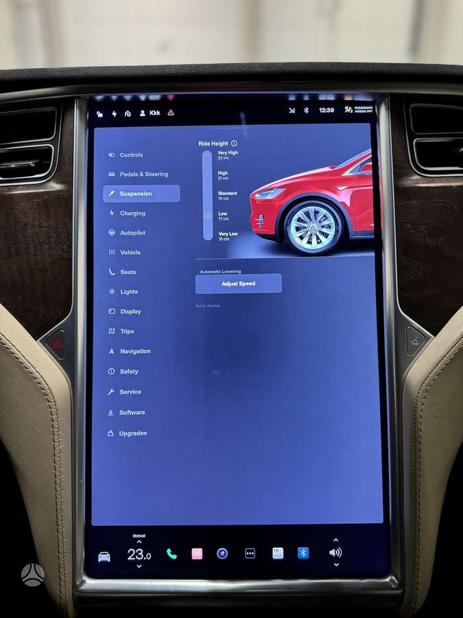 Tesla Model X, 90 kWh, off-road / crossover