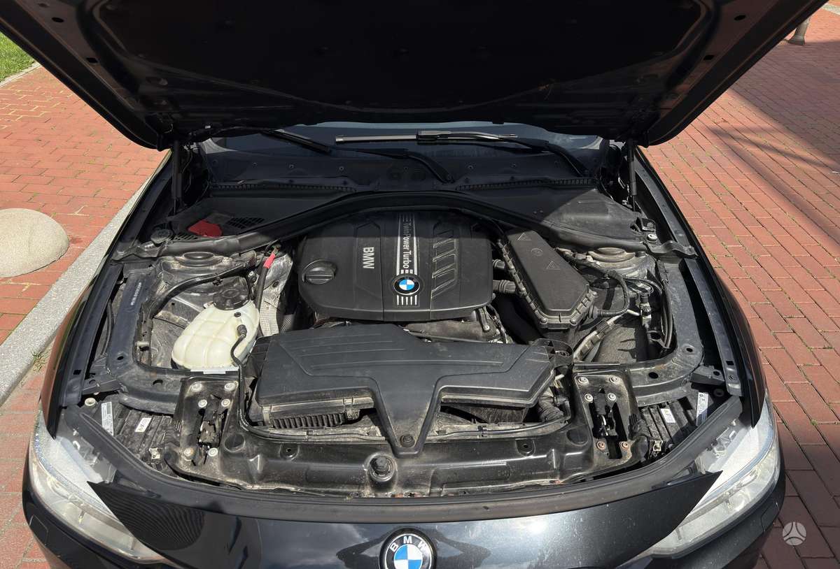 BMW 320, 2.0 l., wagon