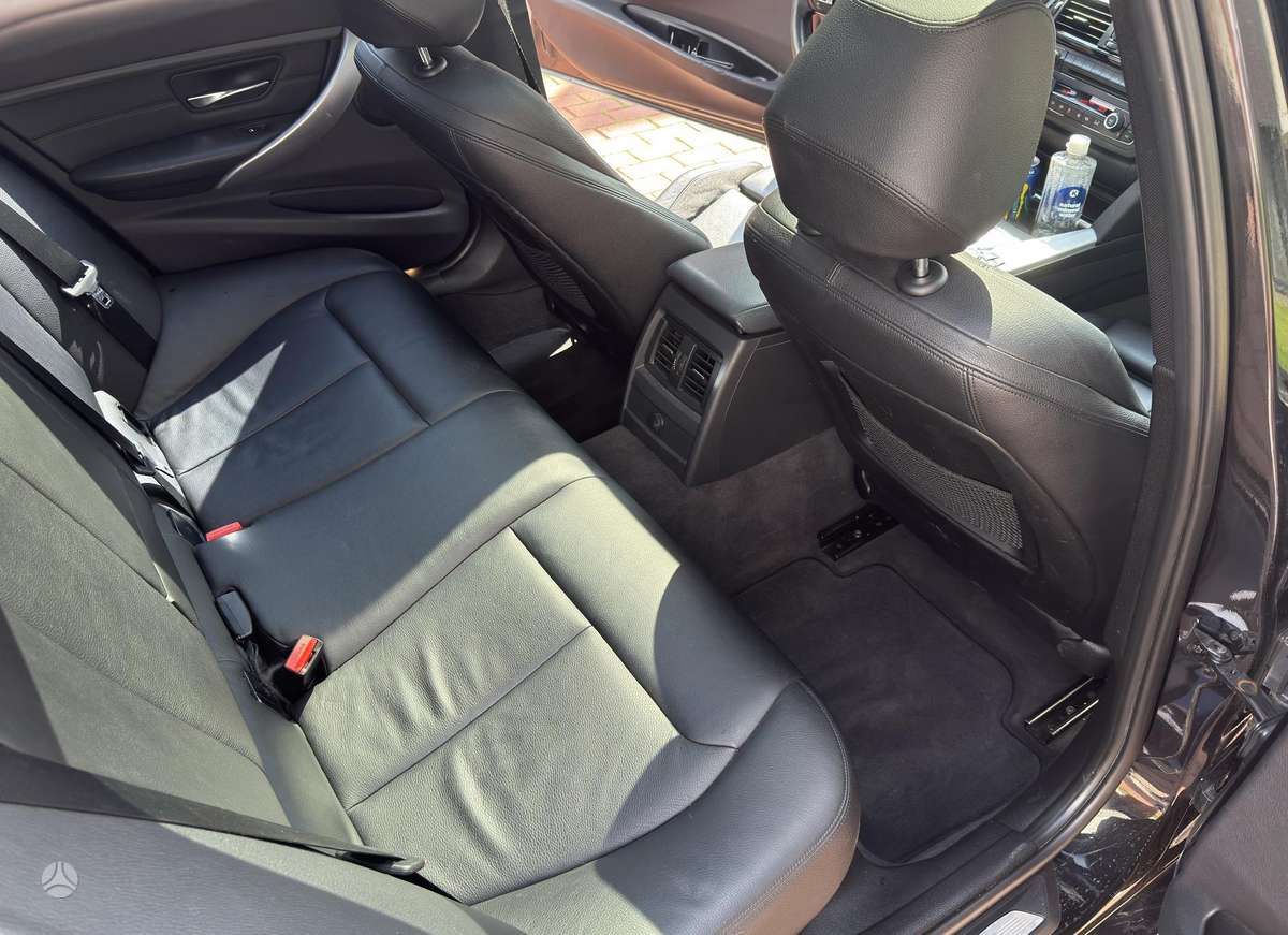 BMW 320, 2.0 l., wagon