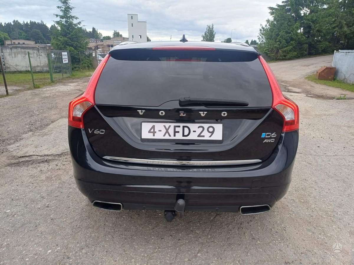 Volvo V60, 2.4 l., Универсал