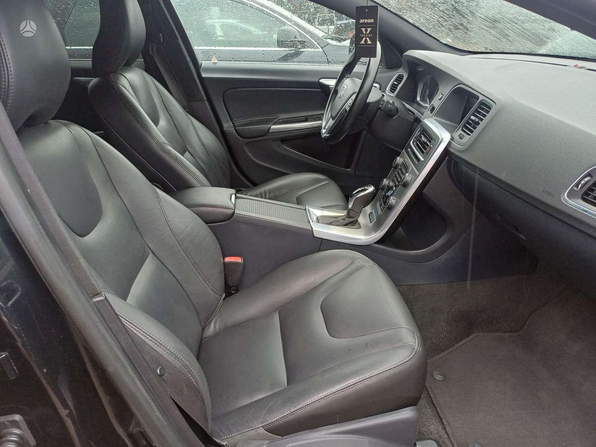 Volvo V60, 2.4 l., Универсал