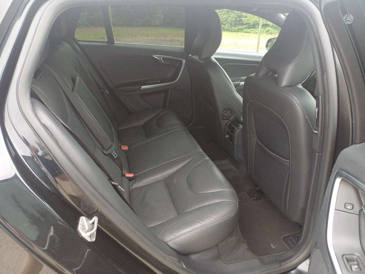 Volvo V60, 2.4 l., Универсал