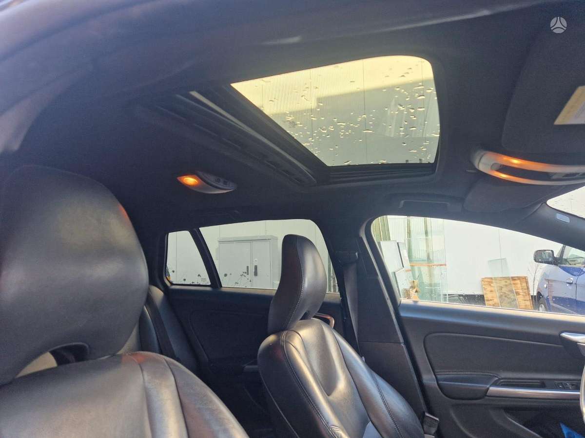 Volvo V60, 2.4 l., Универсал