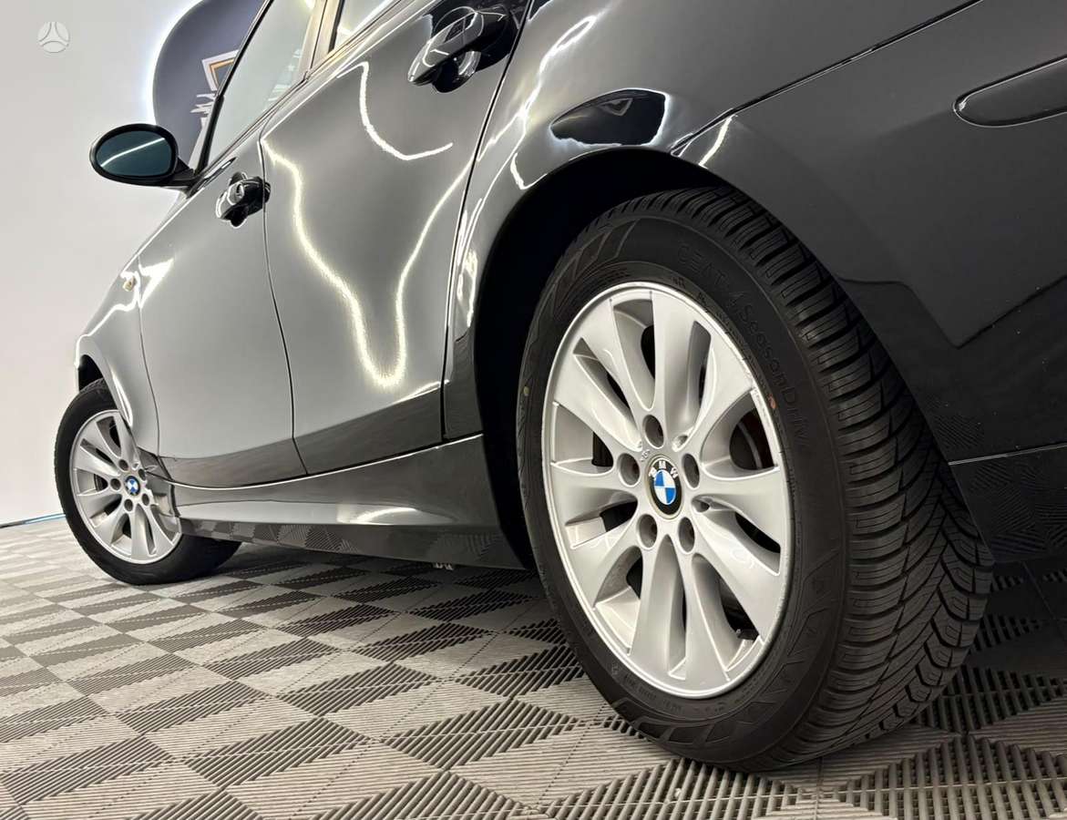 BMW 120, 2.0 l., Хэтчбек
