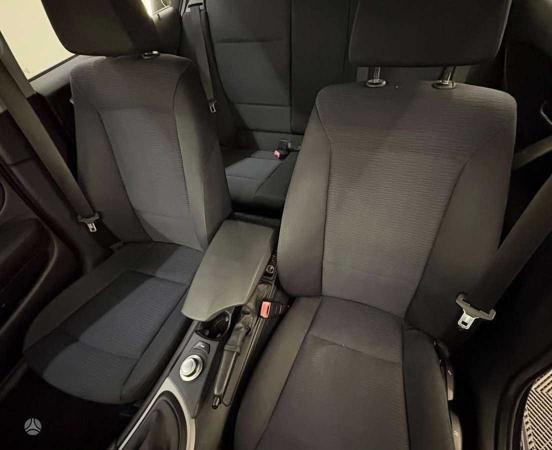 BMW 120, 2.0 l., Хэтчбек