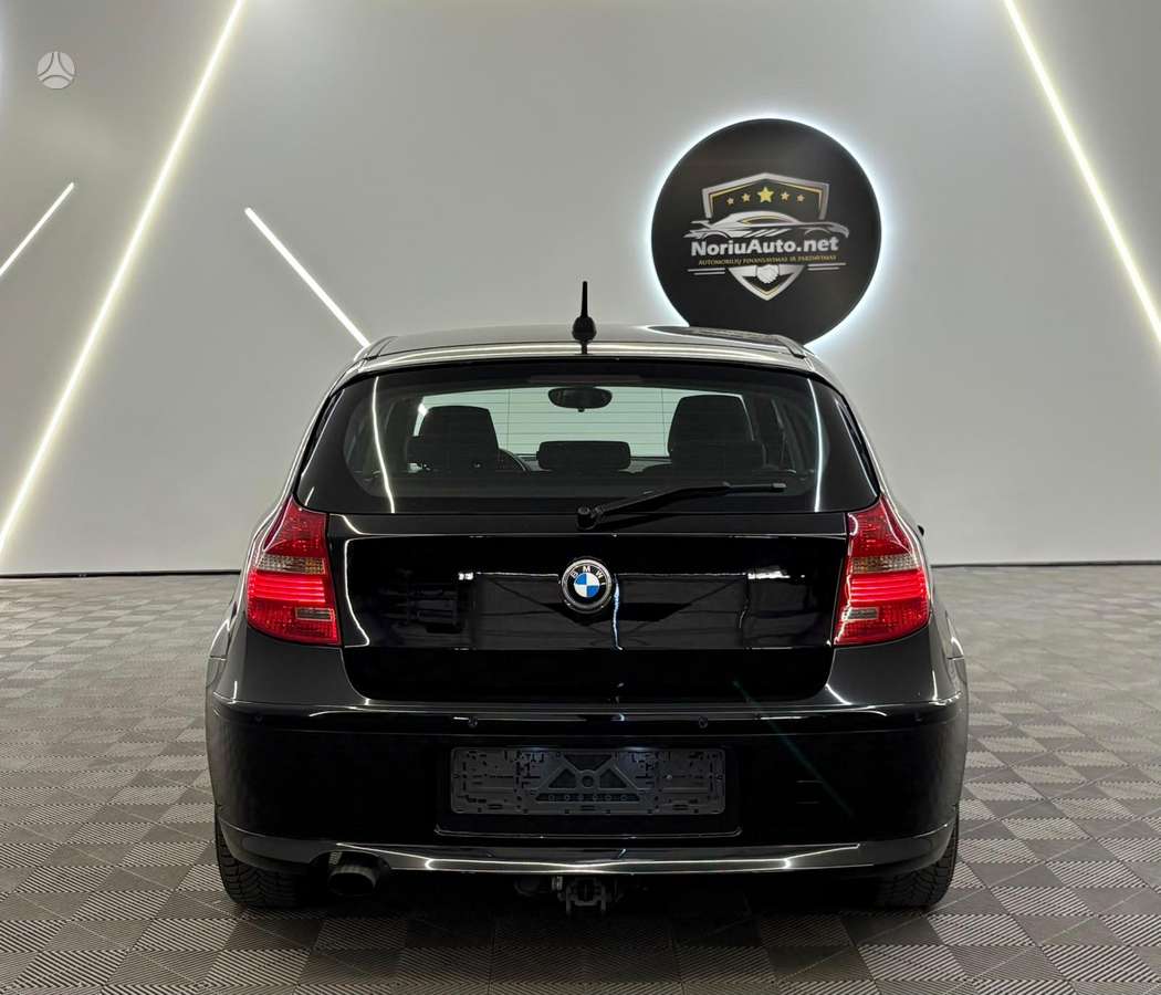 BMW 120, 2.0 l., Хэтчбек