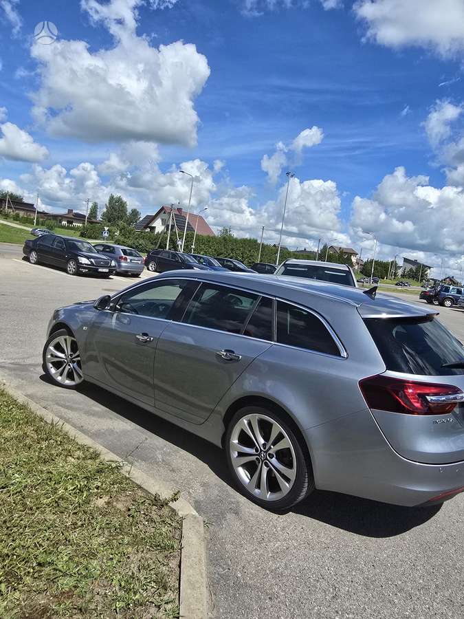 Opel Insignia, 2.0 l., Универсал