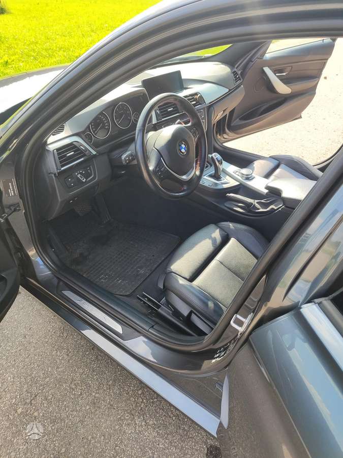 BMW 320, 2.0 l., wagon