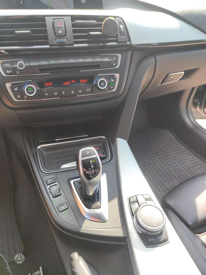 BMW 320, 2.0 l., universalas