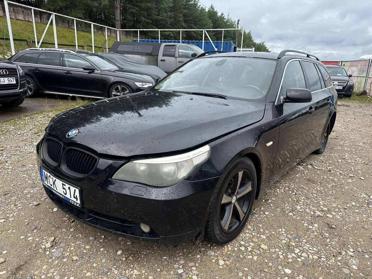 BMW 525, 2.5 l., wagon