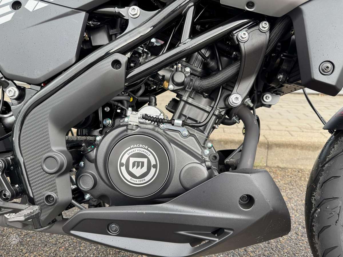 Macbor Shifter 125 EVO 125cc, street / classic