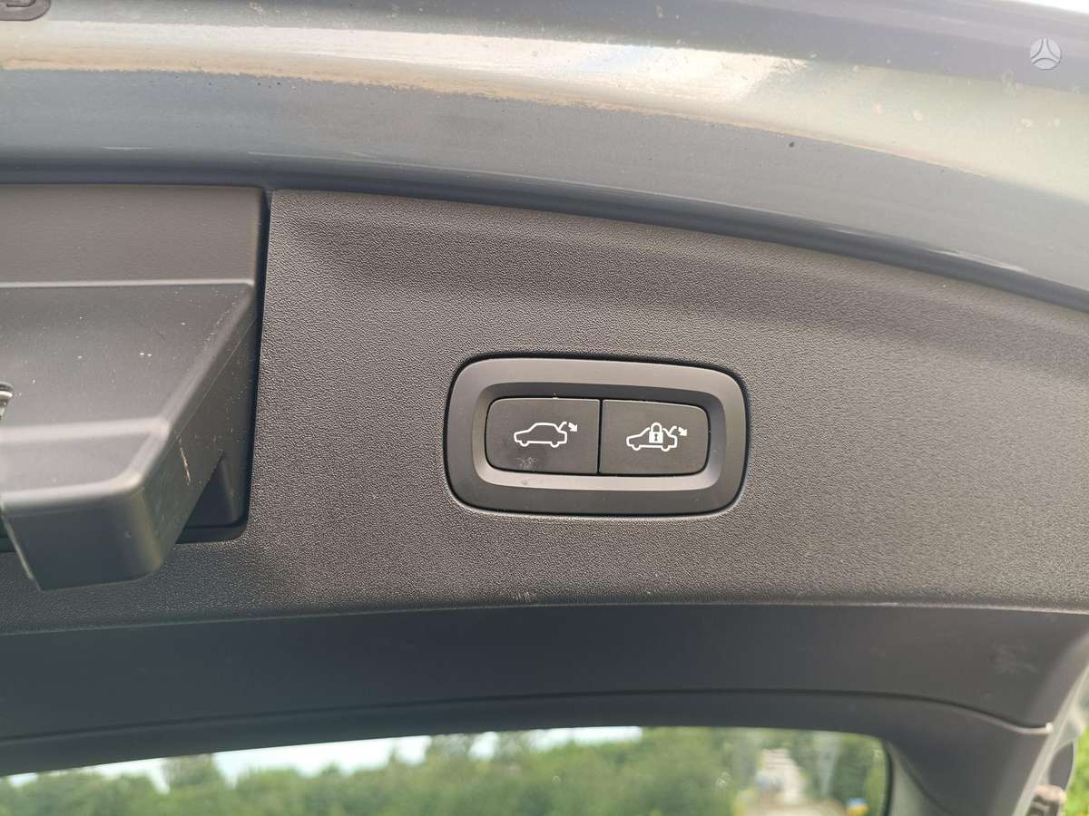 Polestar 2, 64 kWh, hatchback