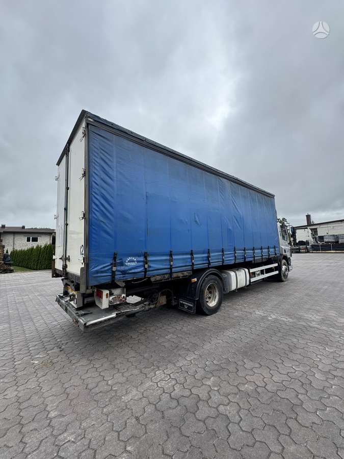 DAF 65, curtain / tarpaulin trucks