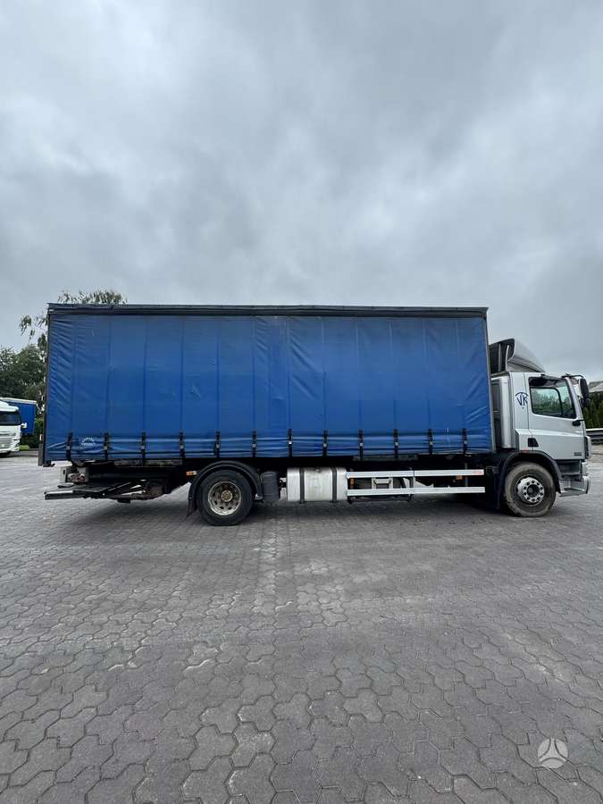 DAF 65, curtain / tarpaulin trucks