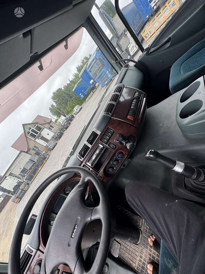 DAF 65, curtain / tarpaulin trucks