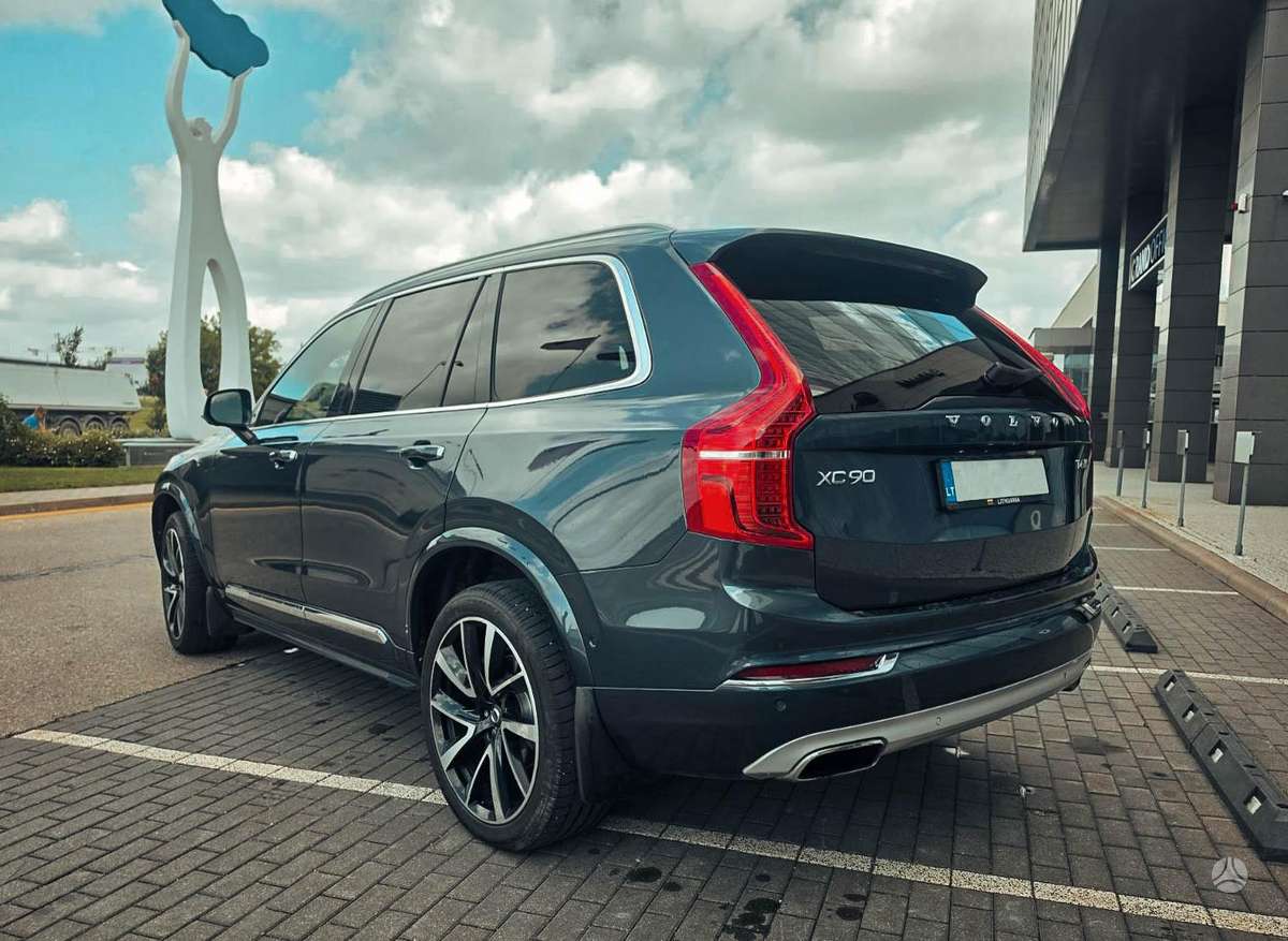 Volvo XC90 - 4