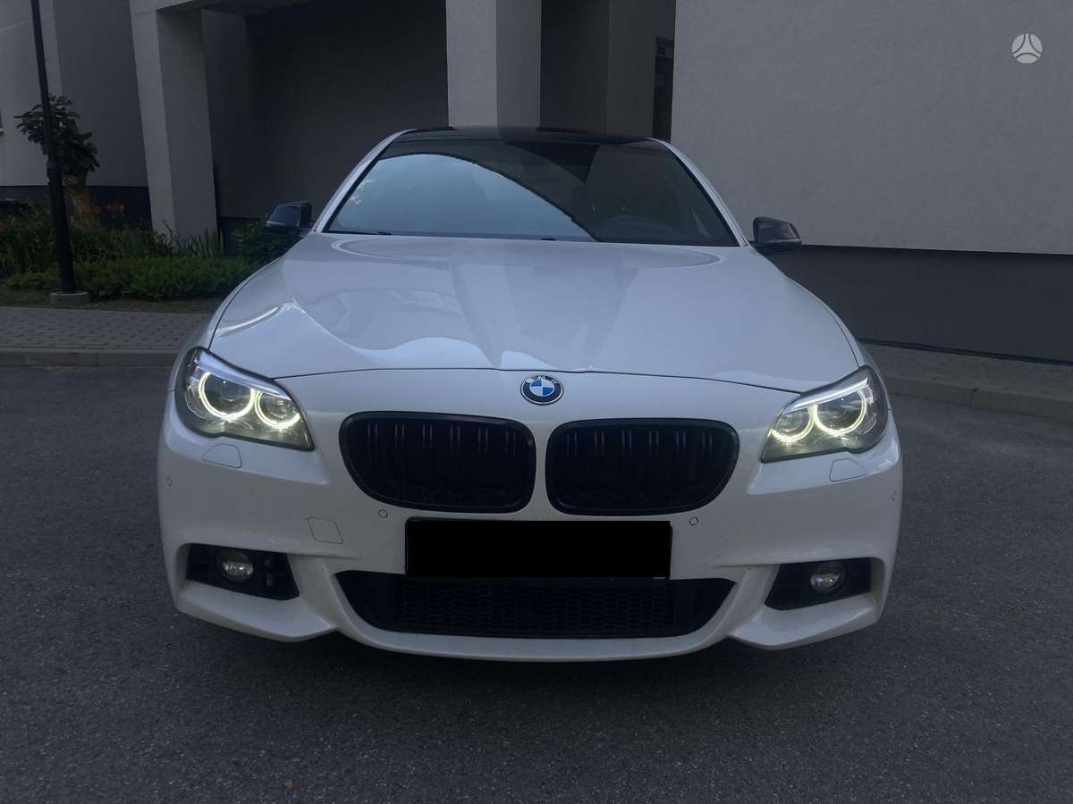 BMW 528, 2.0 l., Седан