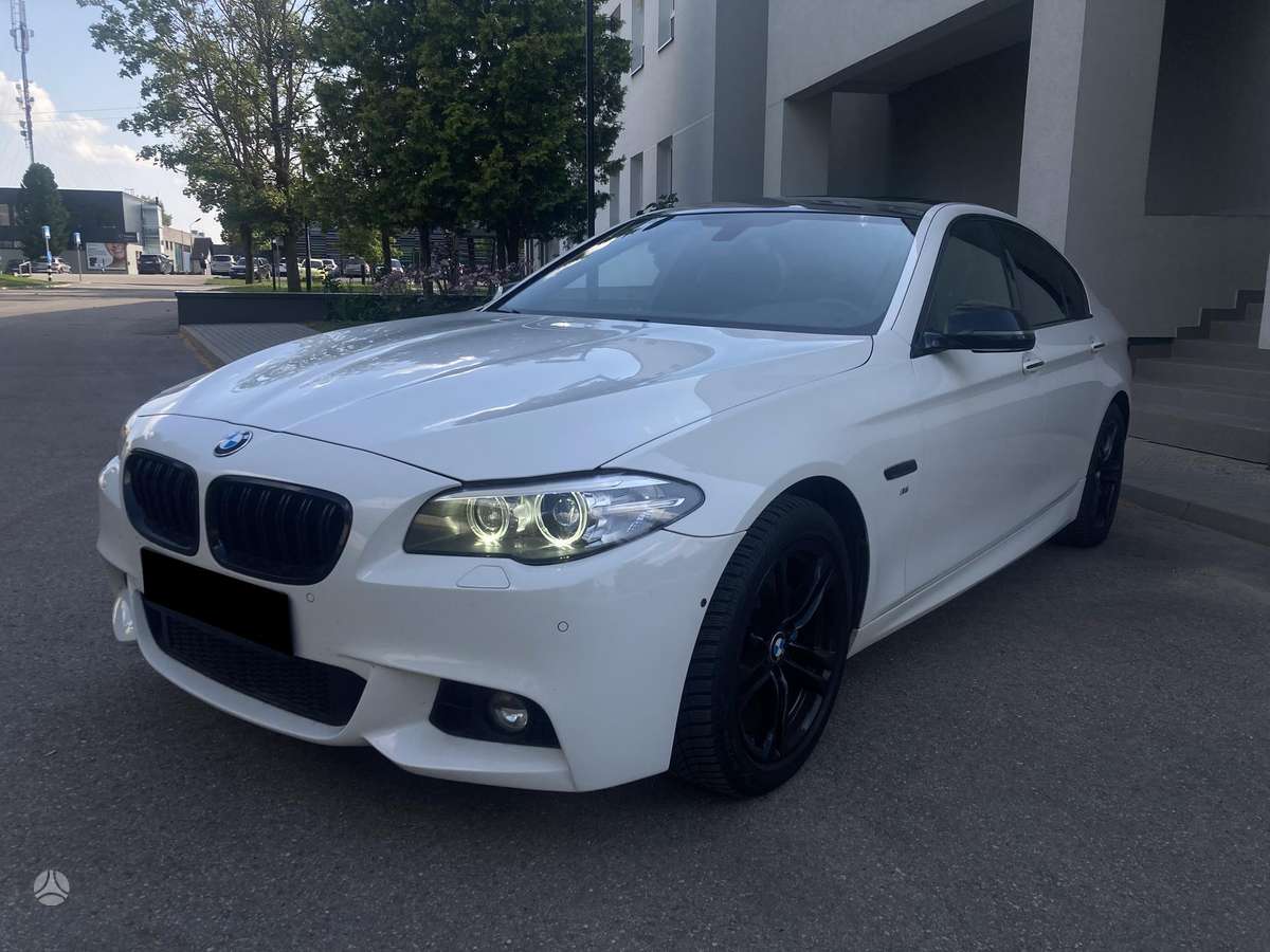 BMW 528, 2.0 l., Седан