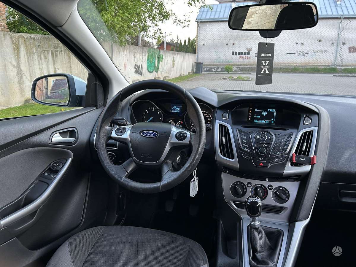 Ford Focus, 1.6 l., Универсал