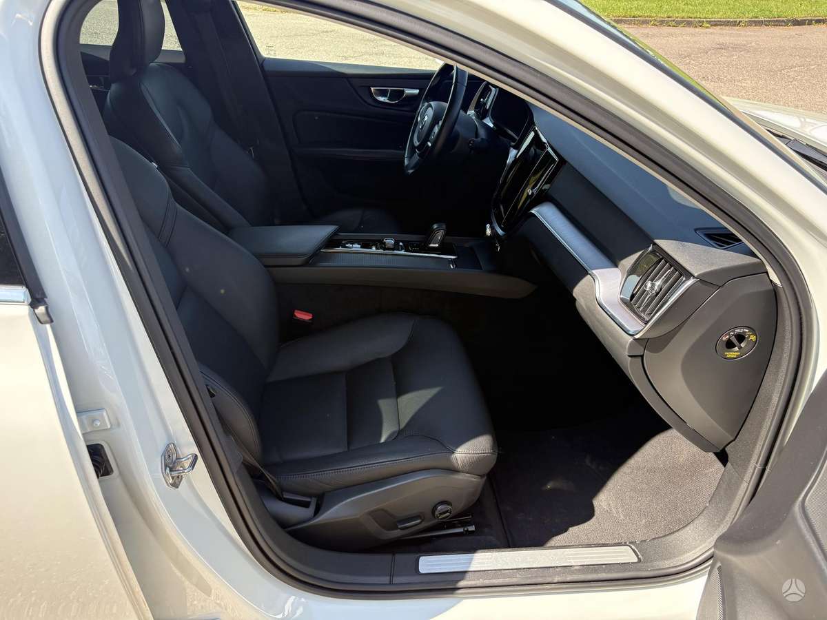 Volvo V60, 2.0 l., Универсал