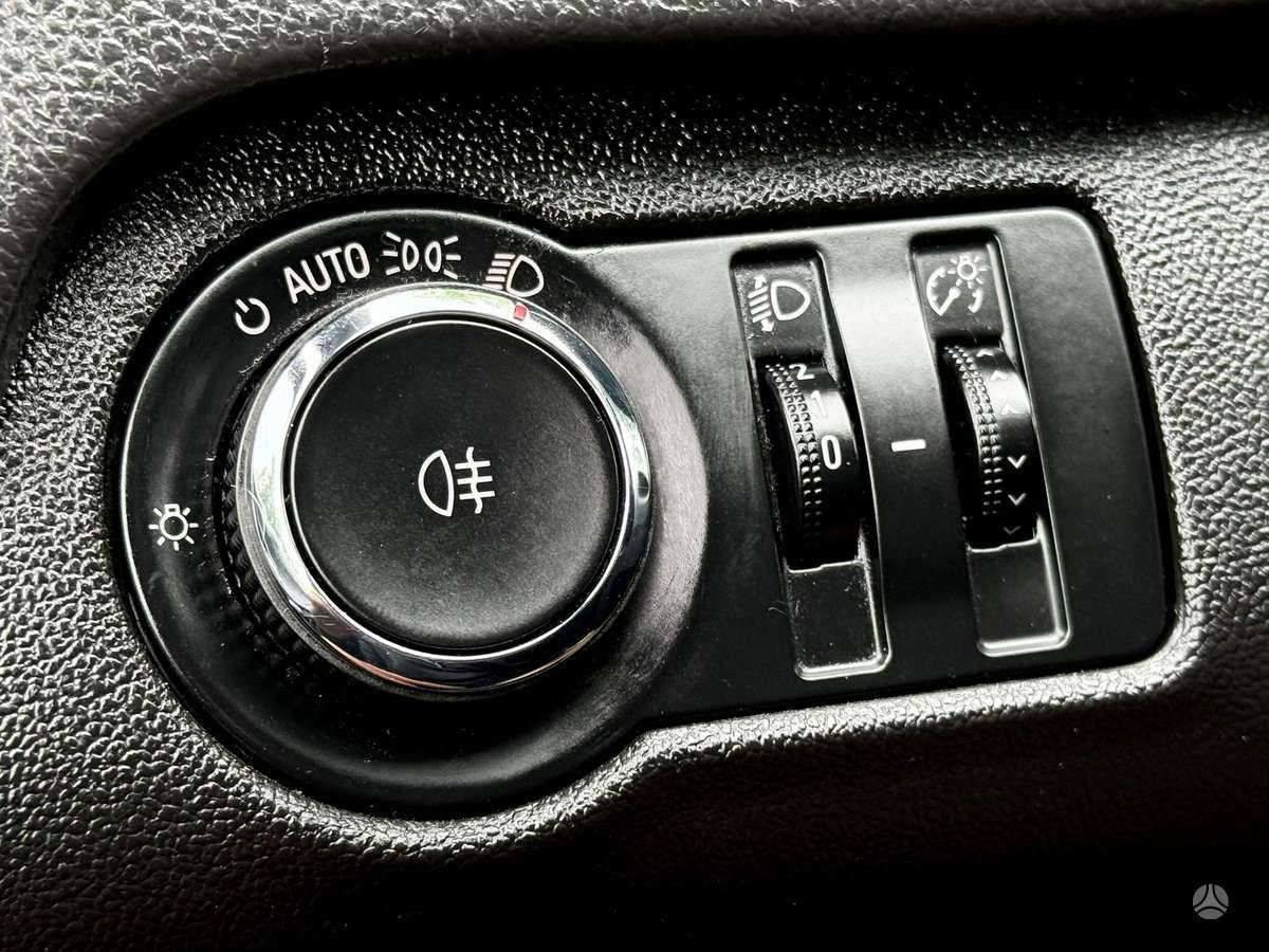 Opel Insignia, 2.0 l., Универсал