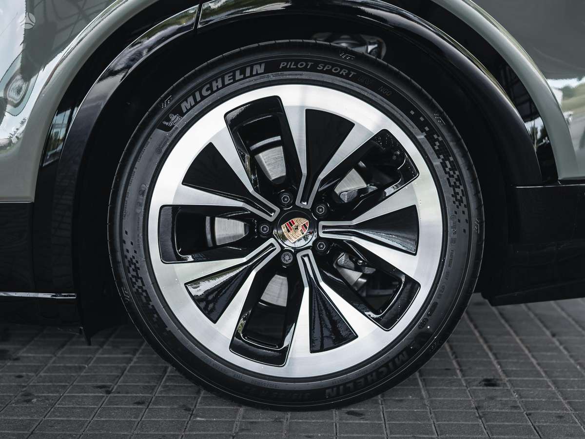 Porsche Cayenne Coupe, off-road / crossover