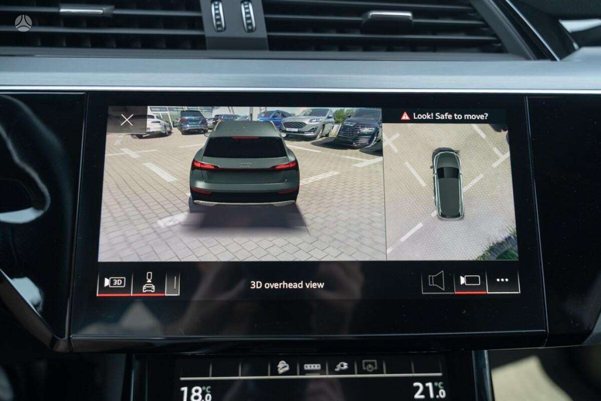 Audi e-tron S, Внедорожник / Кроссовер