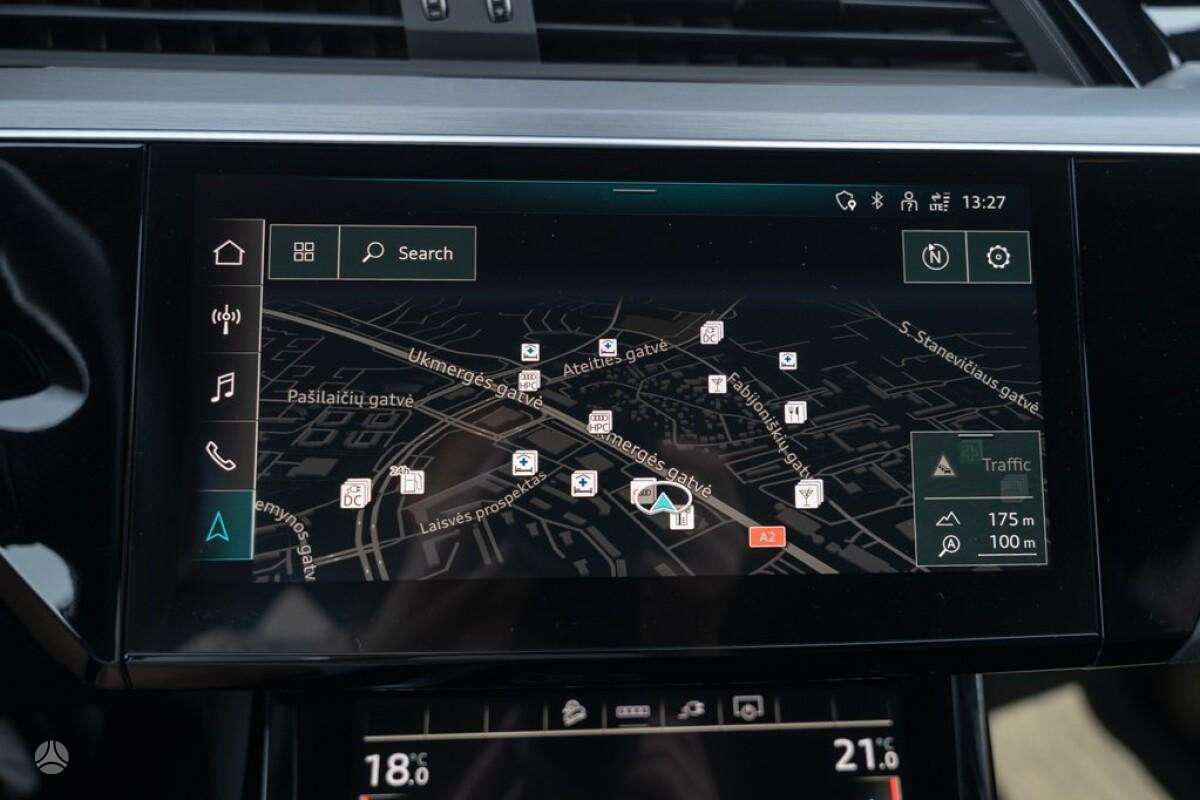 Audi e-tron S, Внедорожник / Кроссовер
