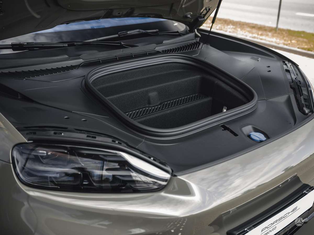 Porsche Cayenne Coupe, off-road / crossover