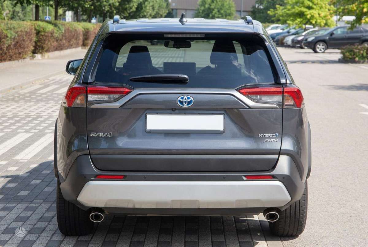 Toyota RAV4 - 4