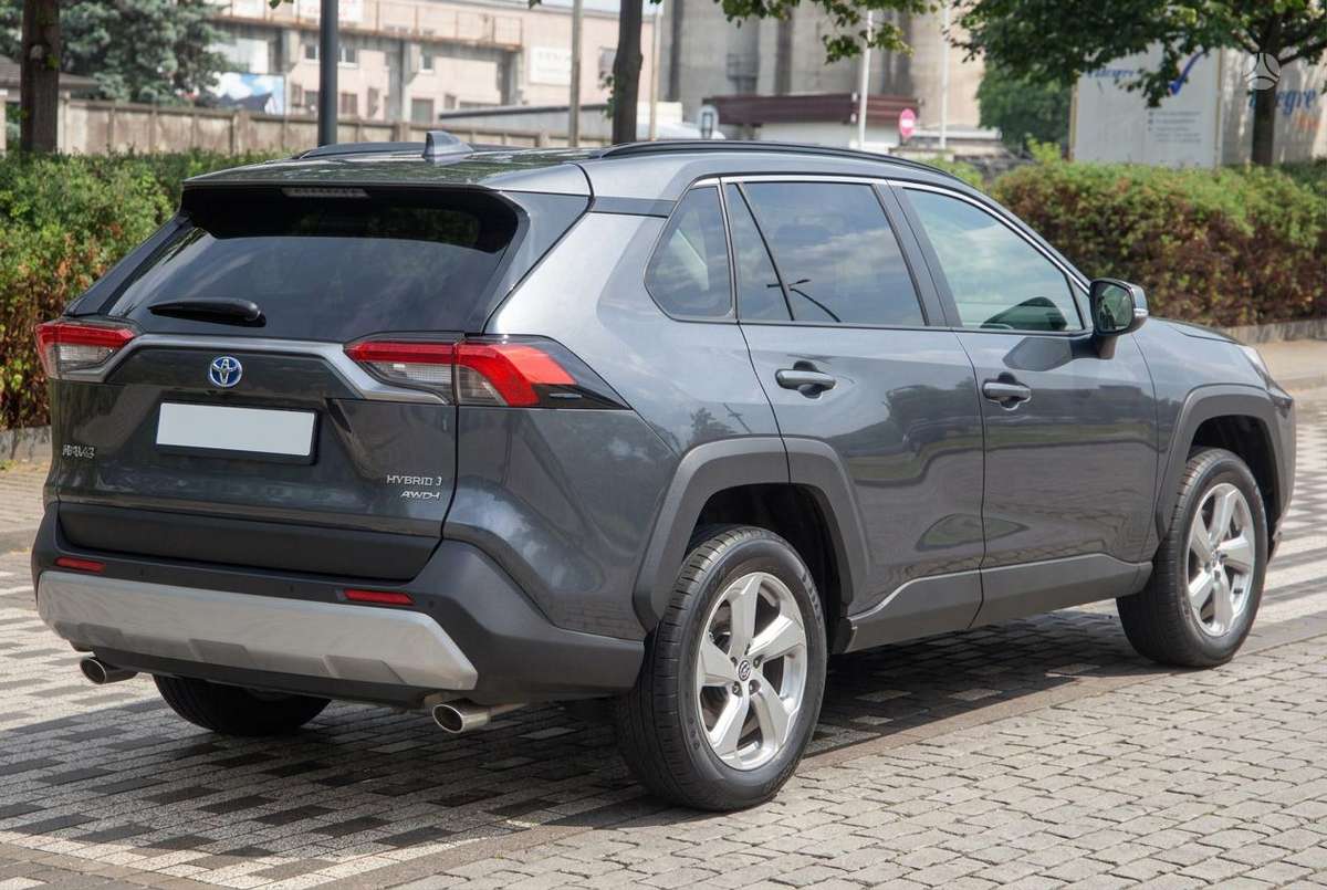 Toyota RAV4 - 5