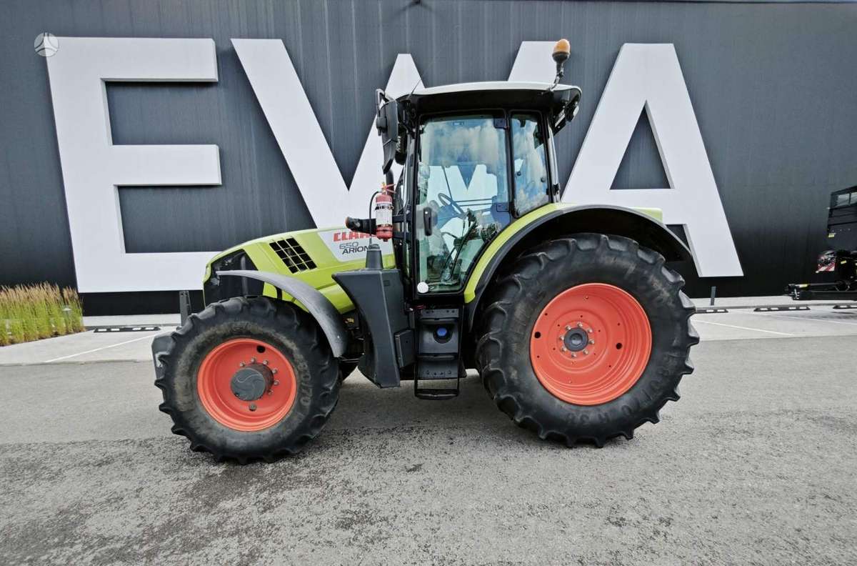 Claas Arion 650, traktori
