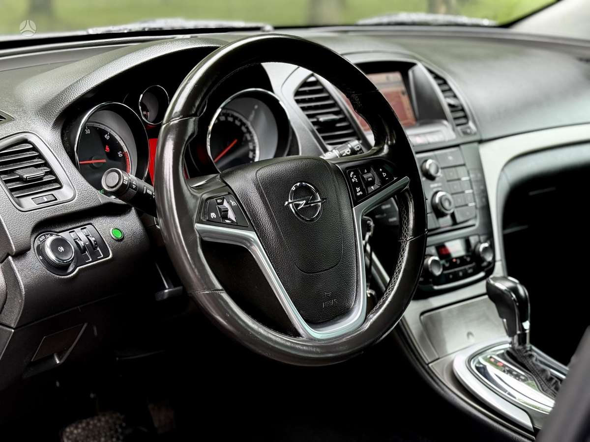 Opel Insignia, 2.0 l., Универсал