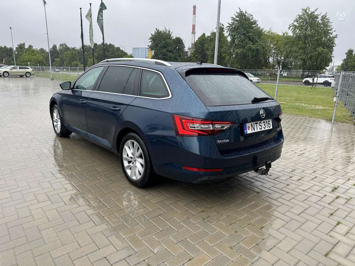 Skoda Superb, 2.0 l., Универсал