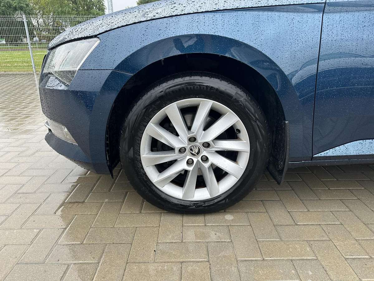 Skoda Superb, 2.0 l., Универсал
