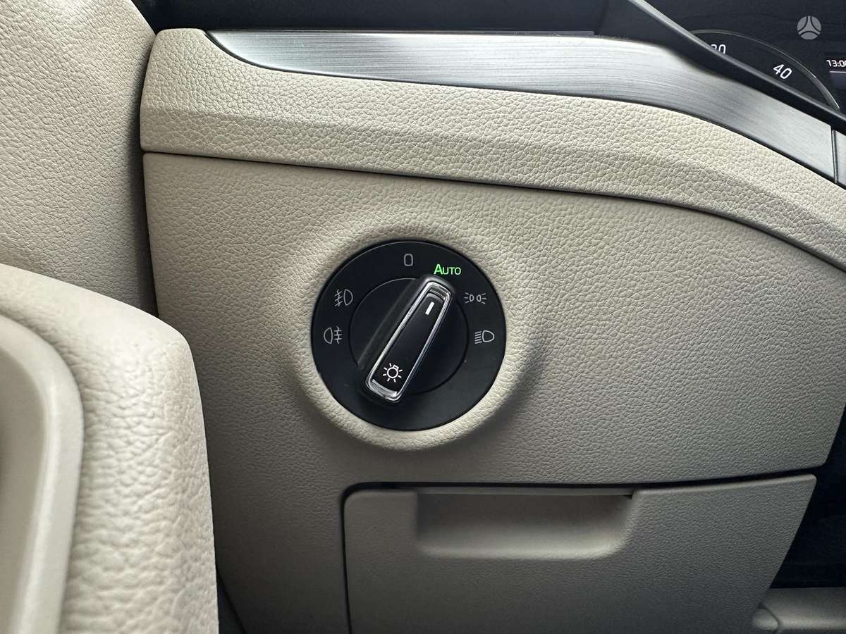 Skoda Superb, 2.0 l., Универсал