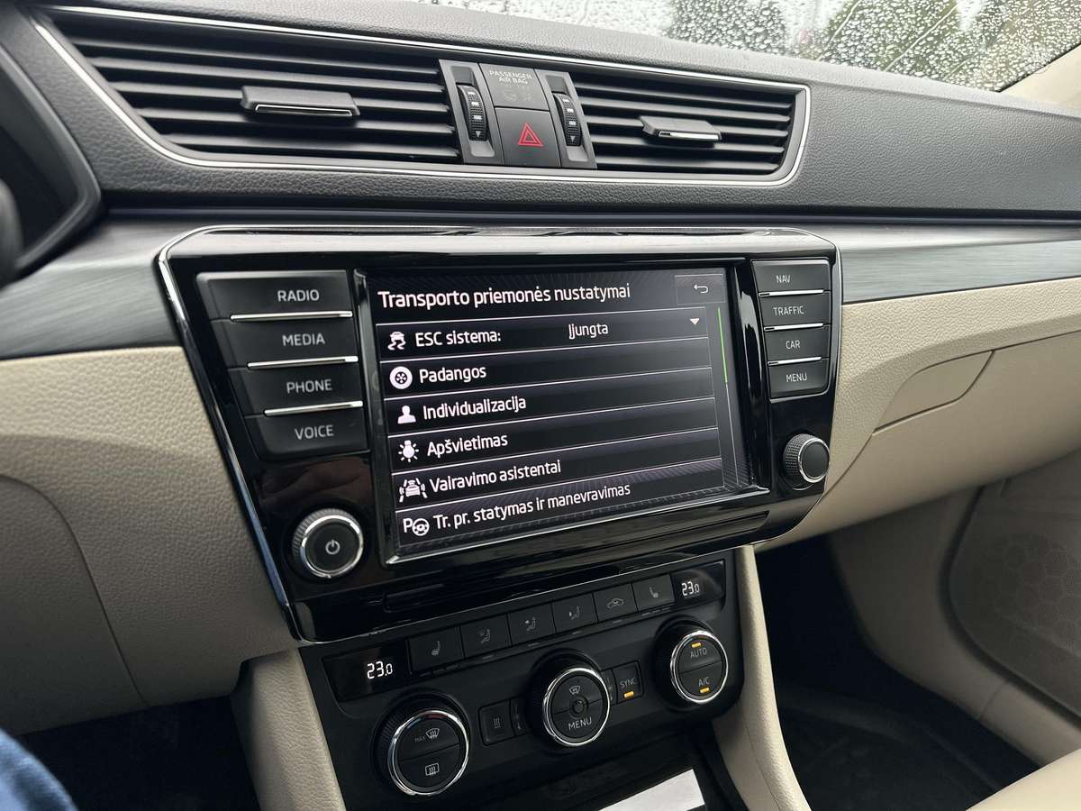 Skoda Superb, 2.0 l., Универсал