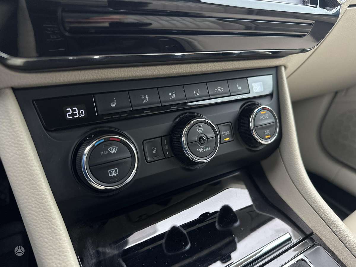 Skoda Superb, 2.0 l., Универсал