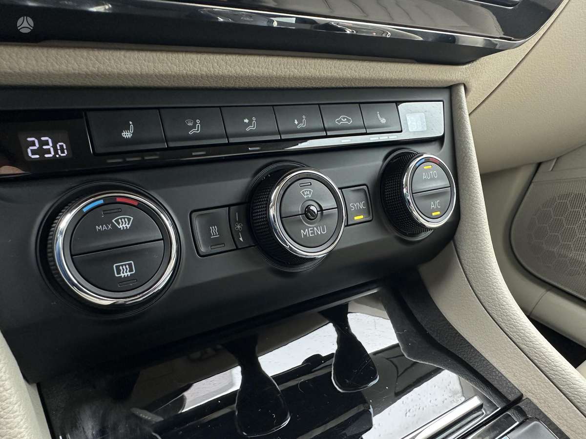 Skoda Superb, 2.0 l., Универсал