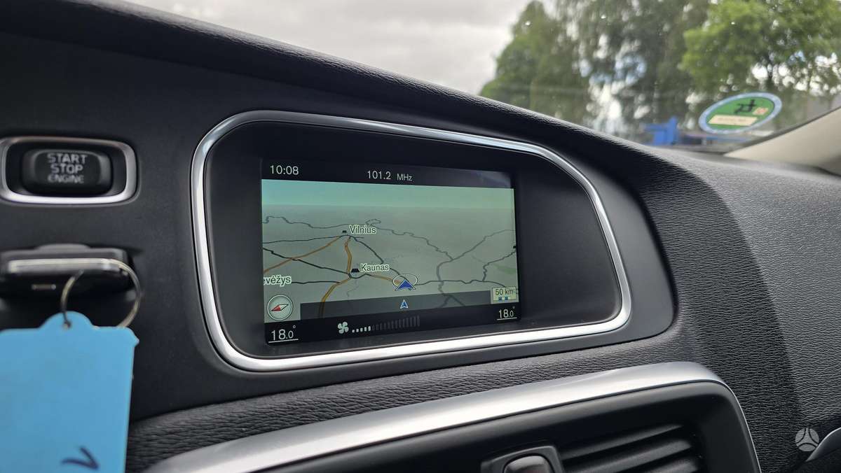 Volvo V40, 2.0 l., Хэтчбек